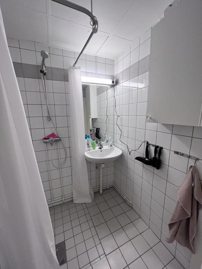 Room In Central Location Oslo Exteriör bild